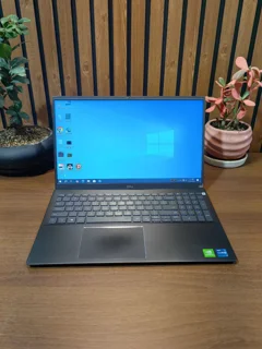 لپ‌تاپ Dell Vostro 5502 - Core i7 نسل 11 - 16GB RAM - گرافیک MX330